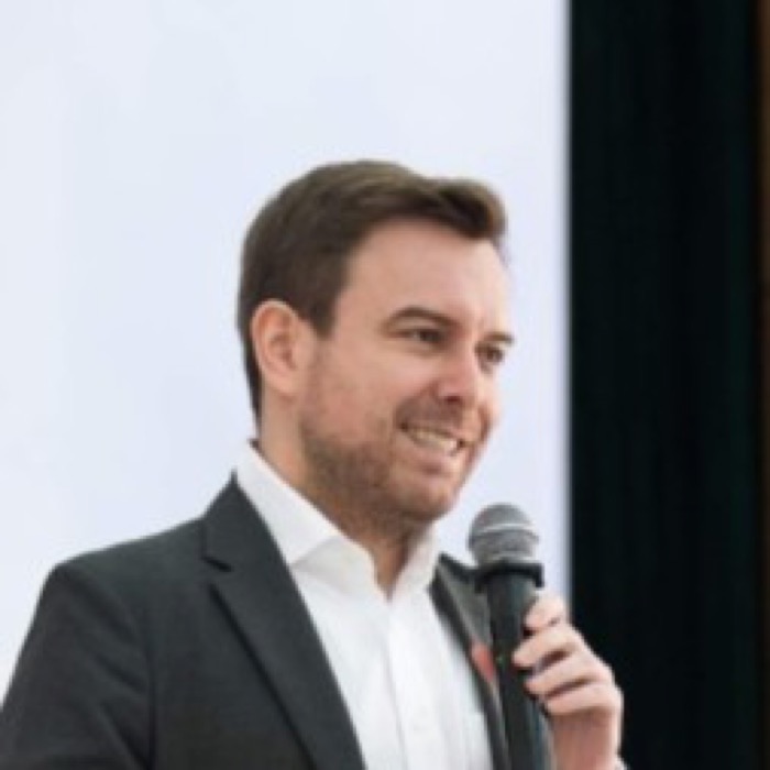 Oliver Woods, Committee Member